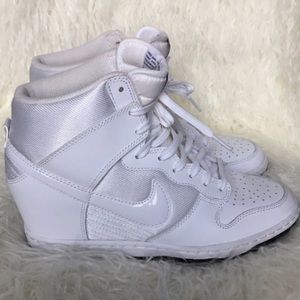 NIKE dunk ski high tops essential wedges